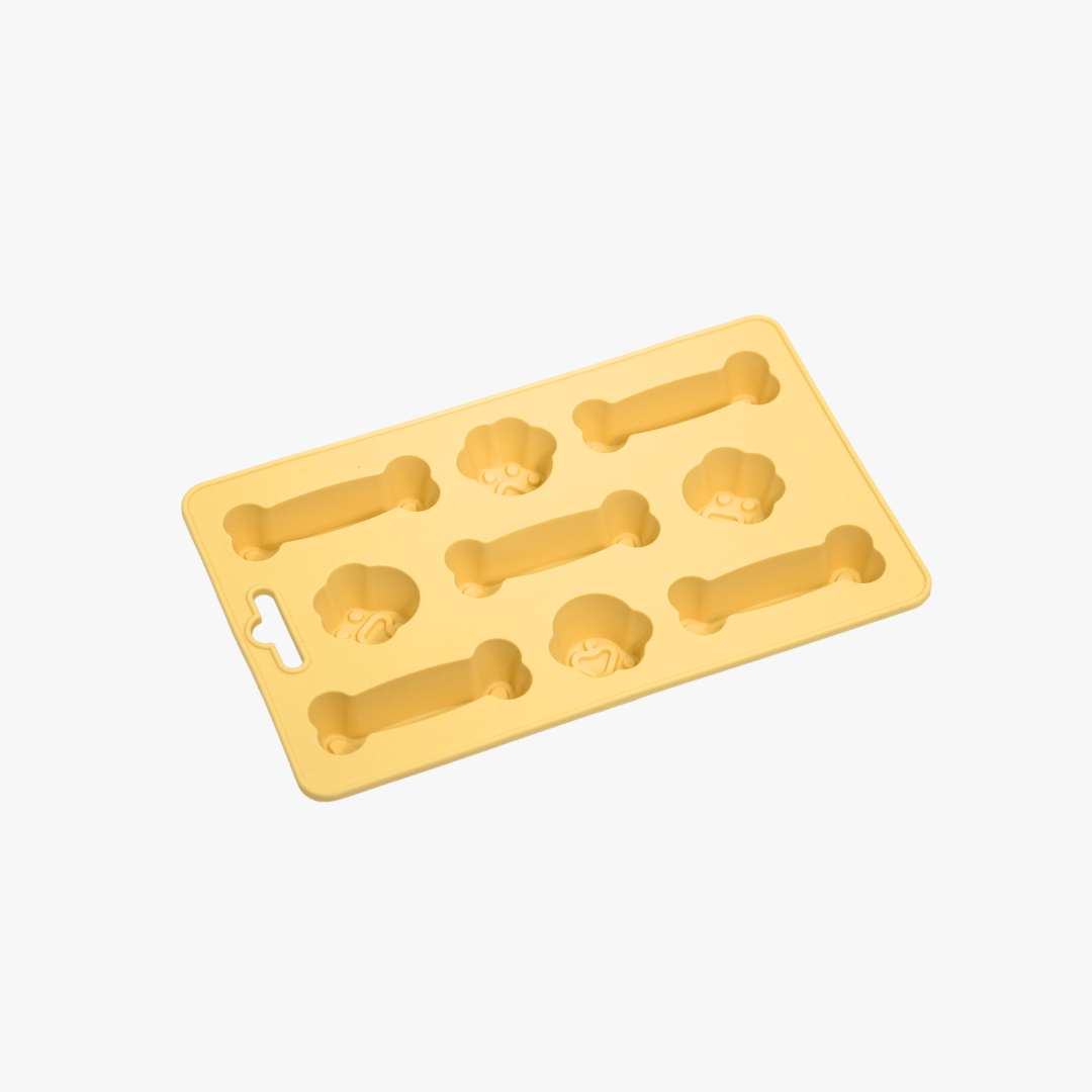 Iceboo - ice cream tray for homemade ice creams for dogs