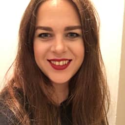 Suzi