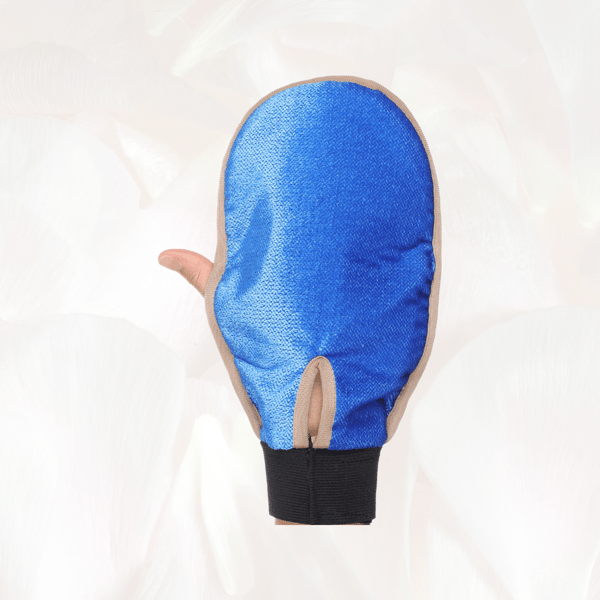Clothing, Massage & Grooming Glove Weva