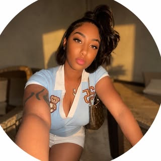 Ashley ✨