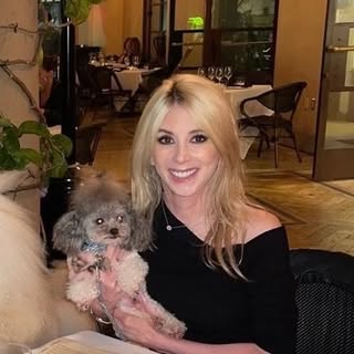 BeverlyHillsMoonpie™️ Elizabeth Bowers & Moonpie